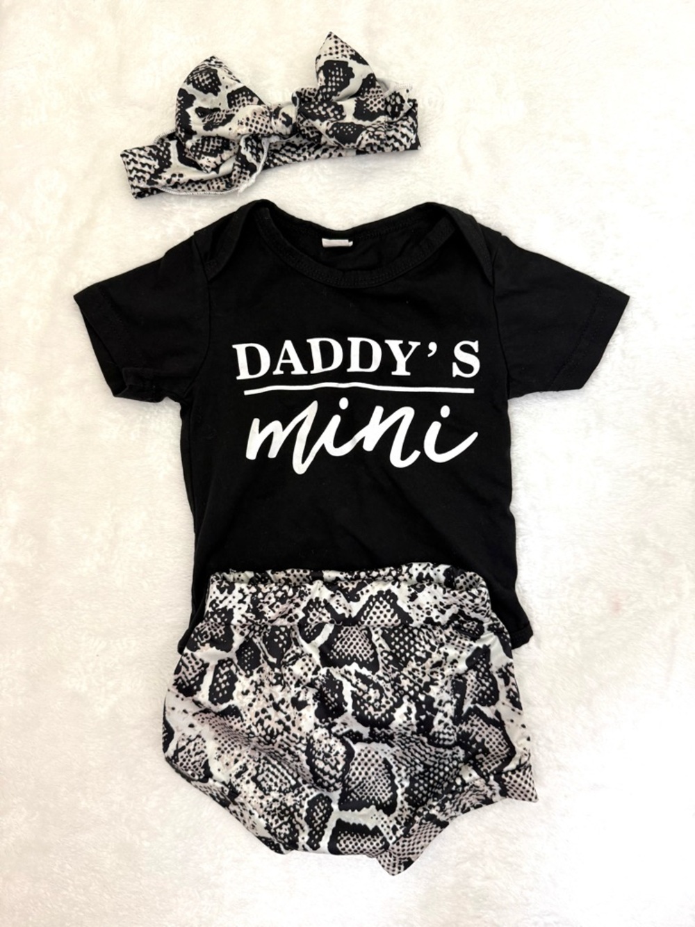 Daddy's Mini Black Baby Bodysuit & Snake Print Bloomers Set